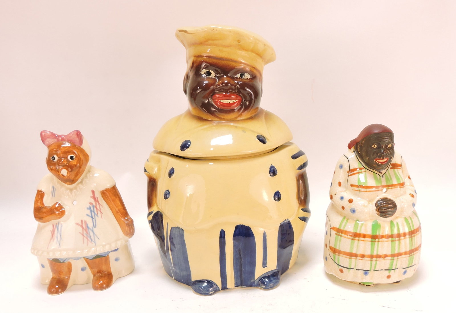 Black Americana chef cookie jar (chip) (1 of 1)
