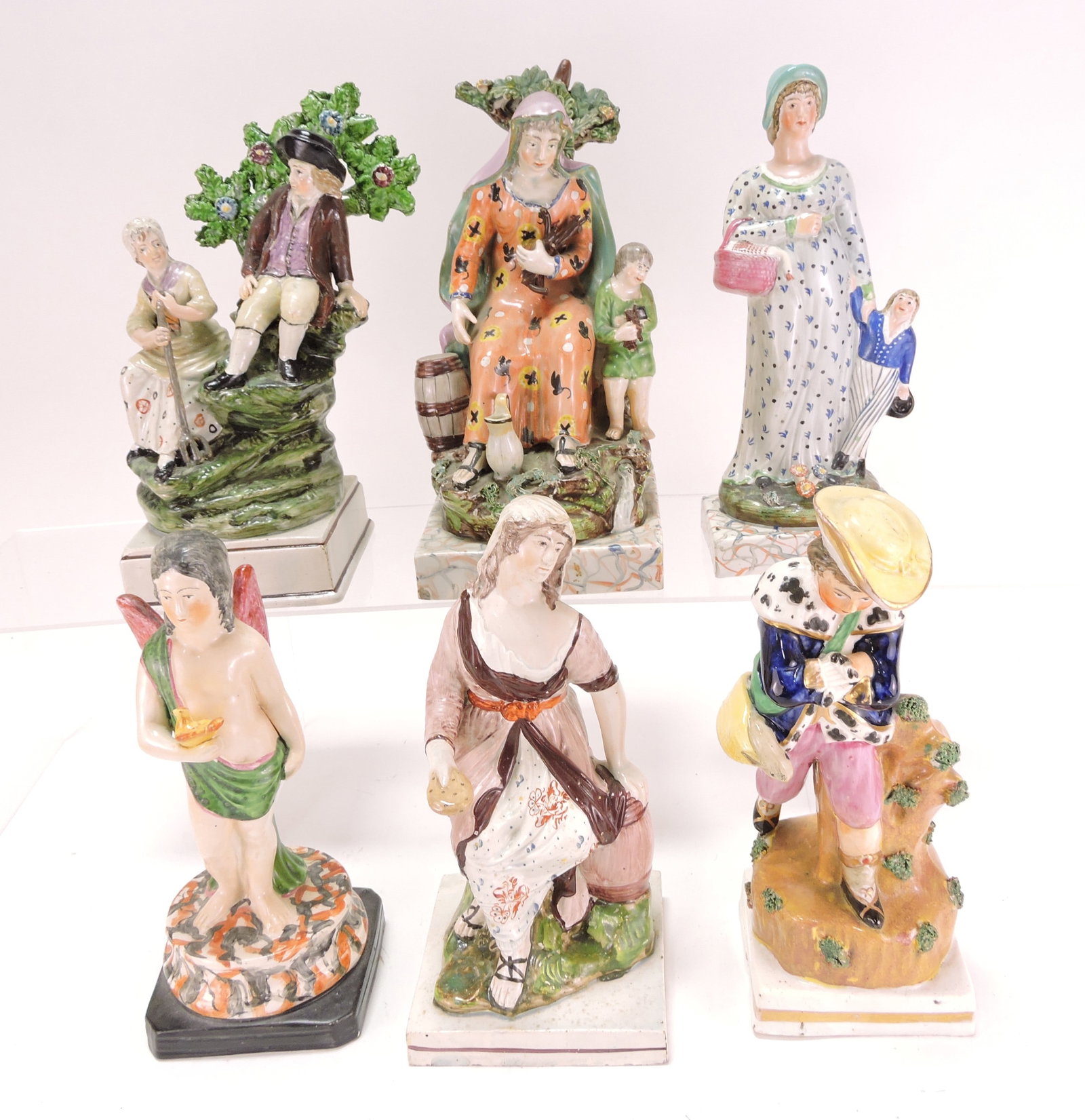 Staffordshire lot of 6 figures, (1 of 1)