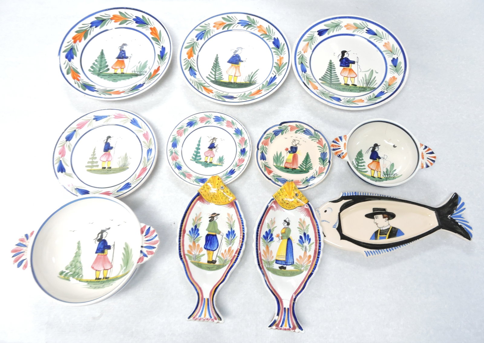 Quimper lot of 11 pieces: .