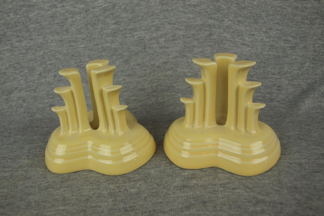 Fiesta Post 86 pyramid pair of candle holders, yellow: Fiesta Post 86 pyramid pair of candle holders, yellow