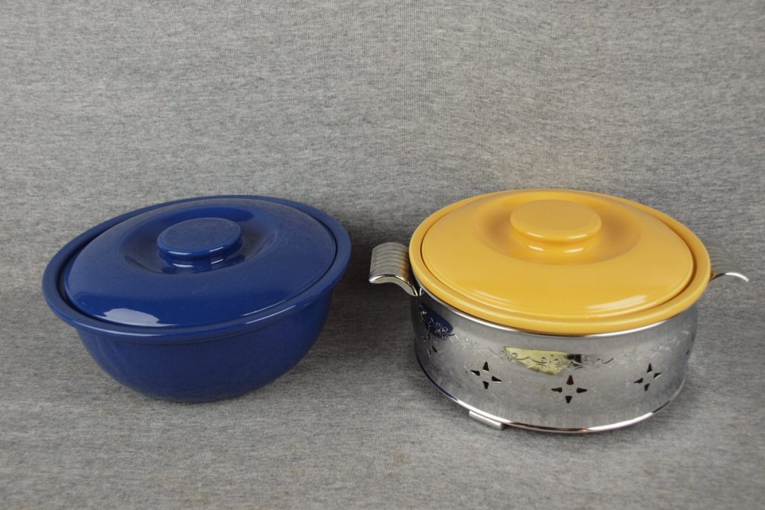 Fiesta Kitchen Kraft 8 1/2" cobalt casserole and yellow: Fiesta Kitchen Kraft 8 1/2" cobalt casserole and yellow 7 1/2" casserole with metal h