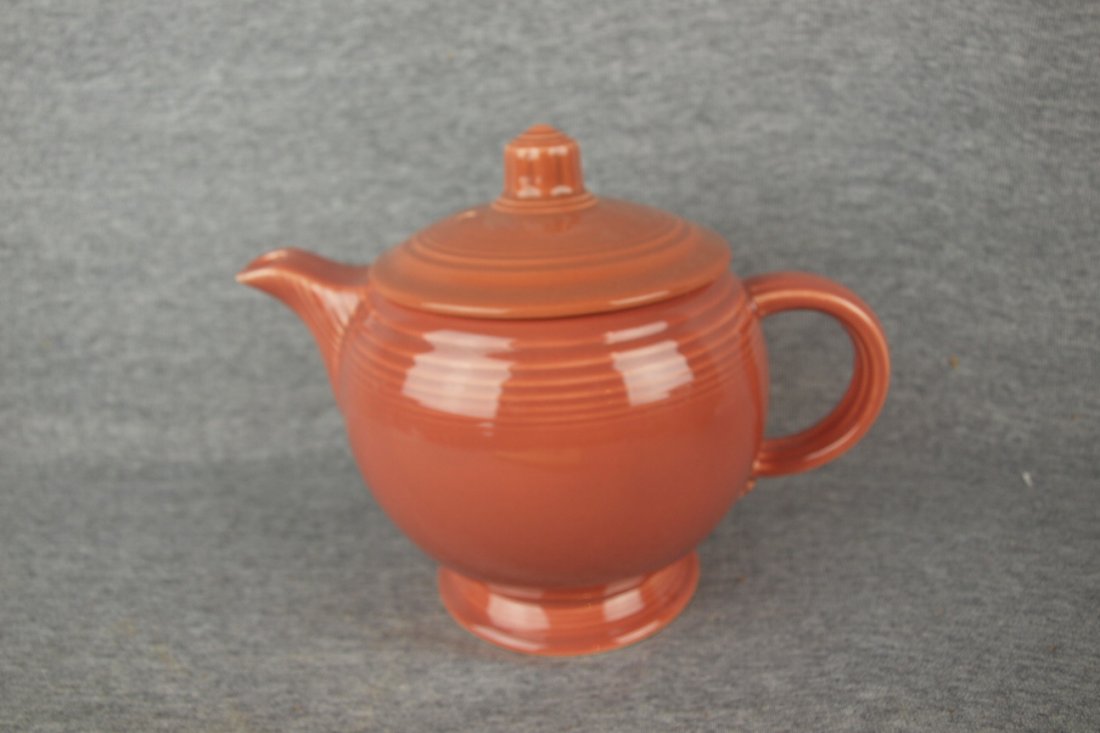 Fiesta medium teapot, rose: Fiesta medium teapot, rose