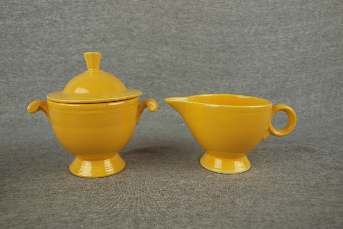Fiesta cream and sugar, yellow: Fiesta cream and sugar, yellow