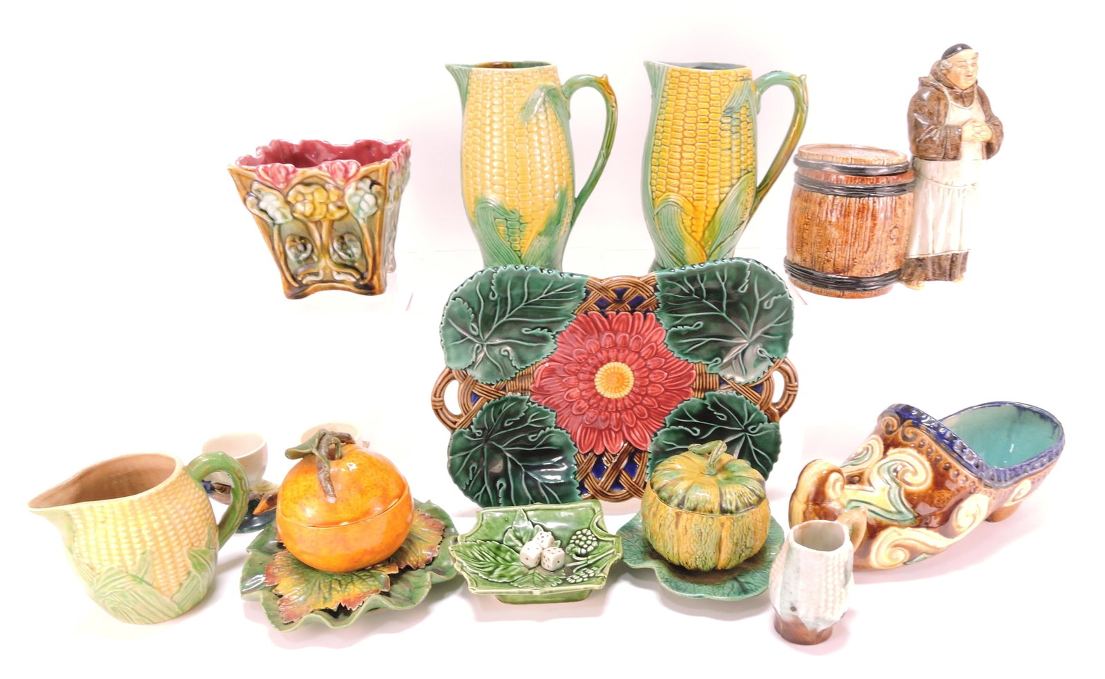 Majolica and non-majolica lot of (1 of 1)