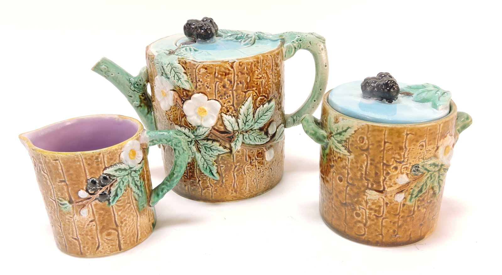 Holdcroft majolica dogwood 3 pc tea set,: sugar lid replaced