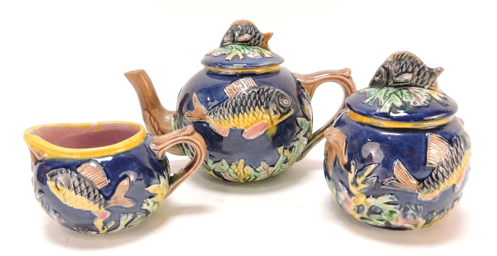 Majolica cobalt fish and seaweed 3 pc (1 of 1)