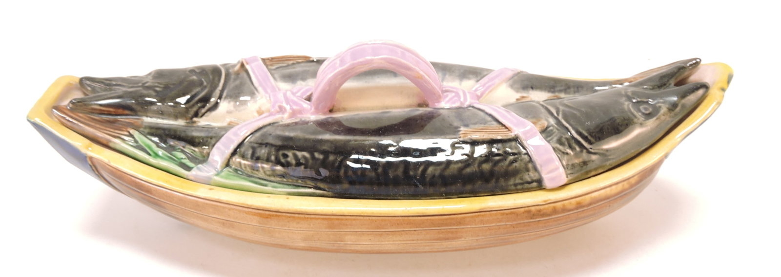 Forester majolica covered fish tureen, (1 of 3)