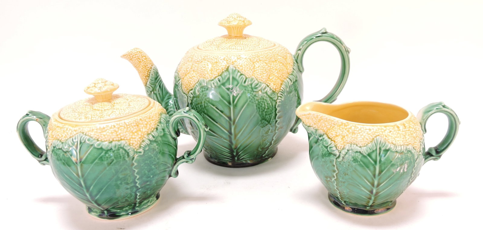 Wedgwood majolica cauliflower 3 pc (1 of 1)