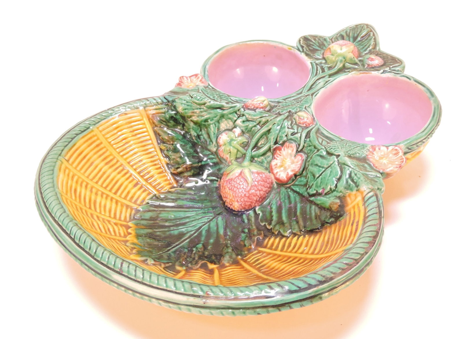 George Jones majolica wicker (1 of 2)