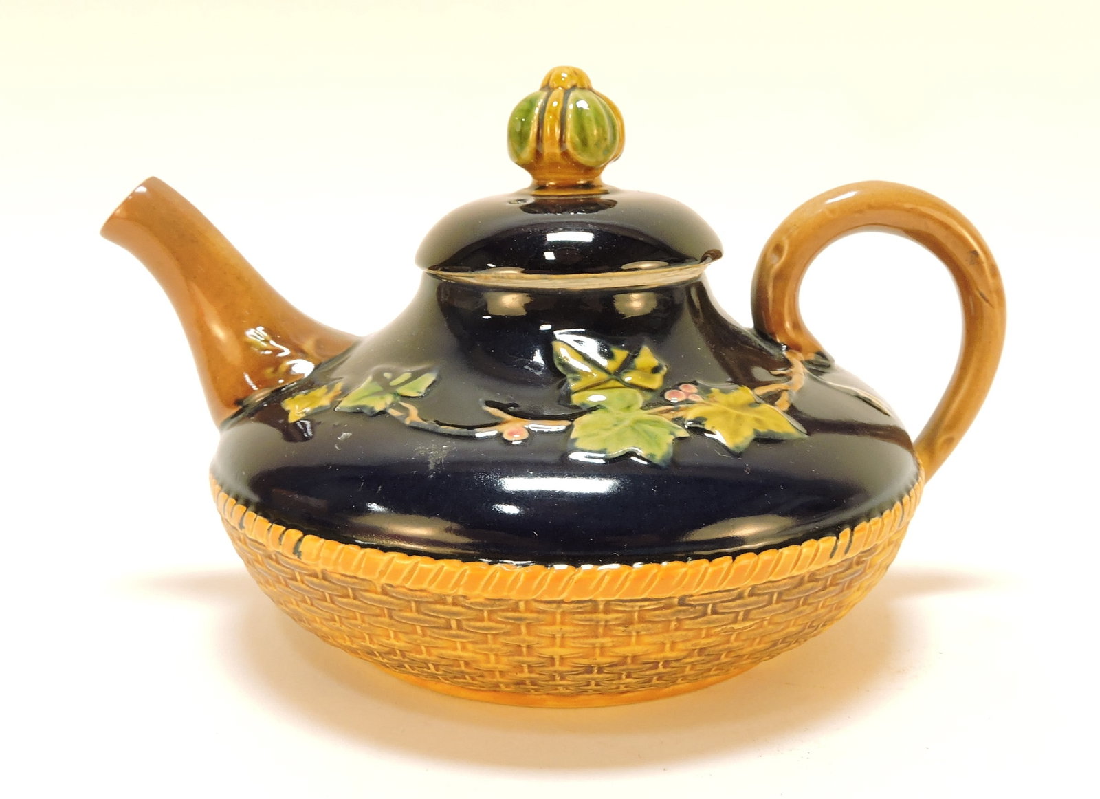 Brownfield cobalt majolica wicker and (1 of 1)