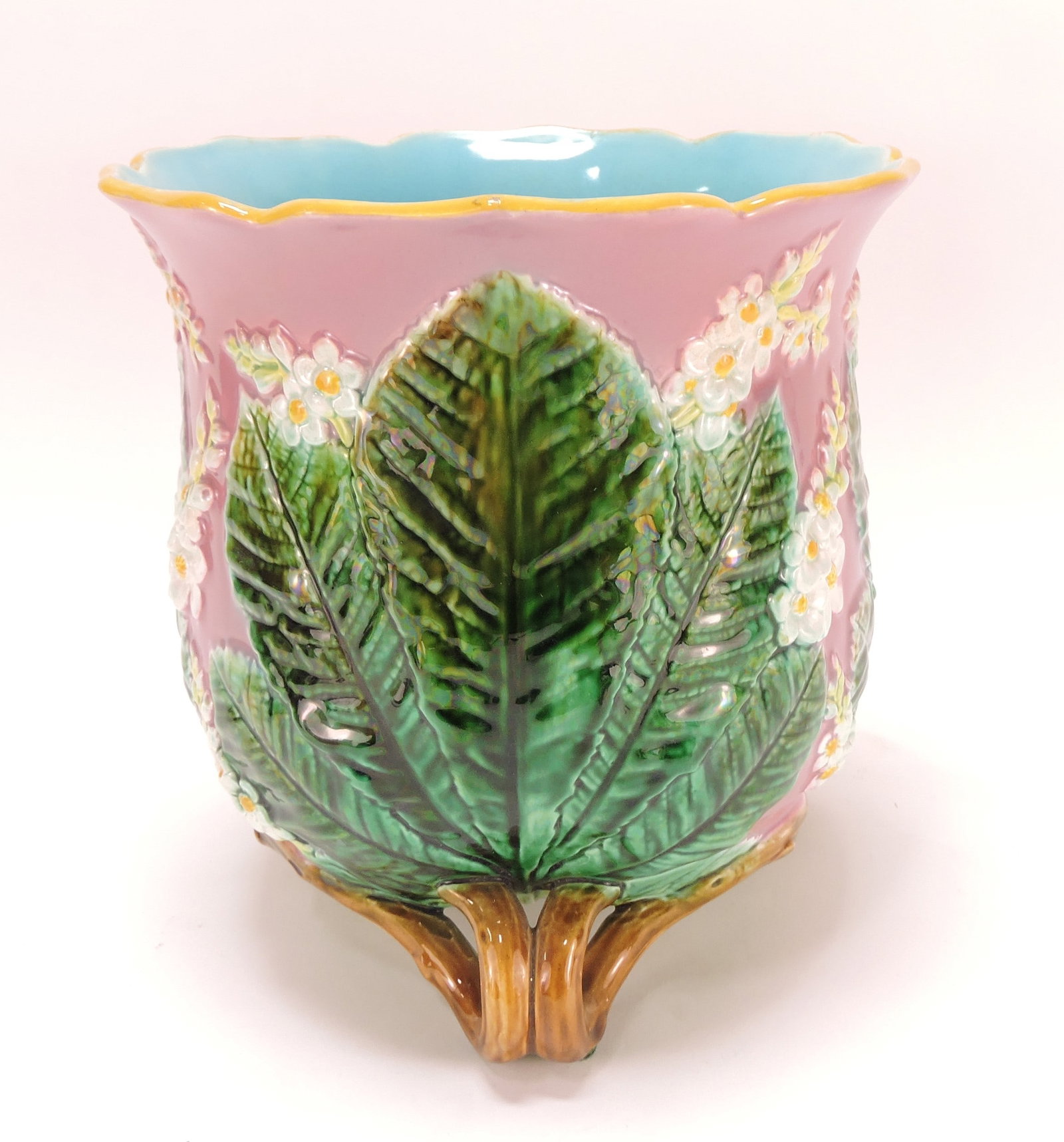George Jones majolica pink chestnut (1 of 2)