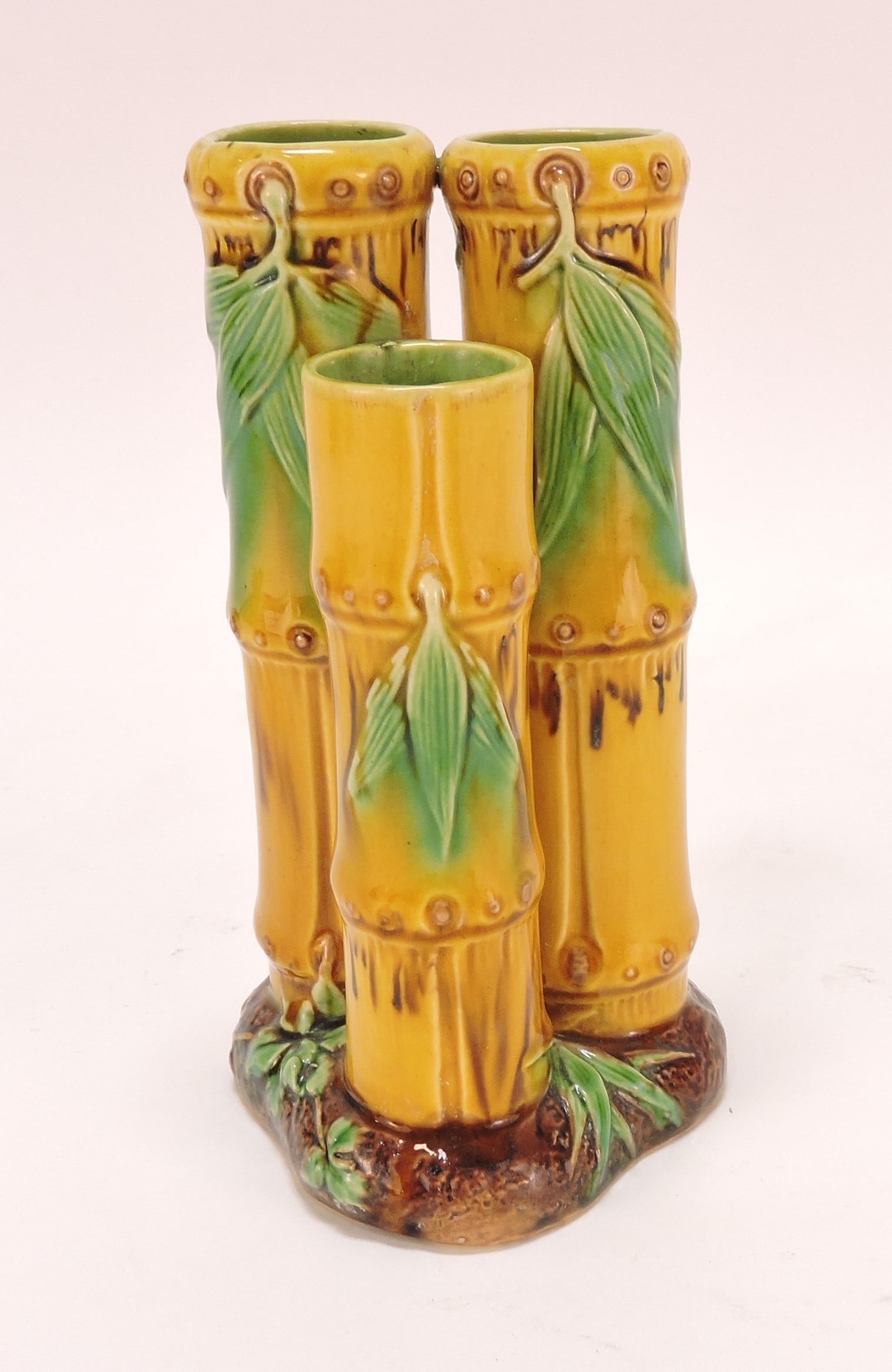 Minton majolica bamboo triple hole (1 of 1)