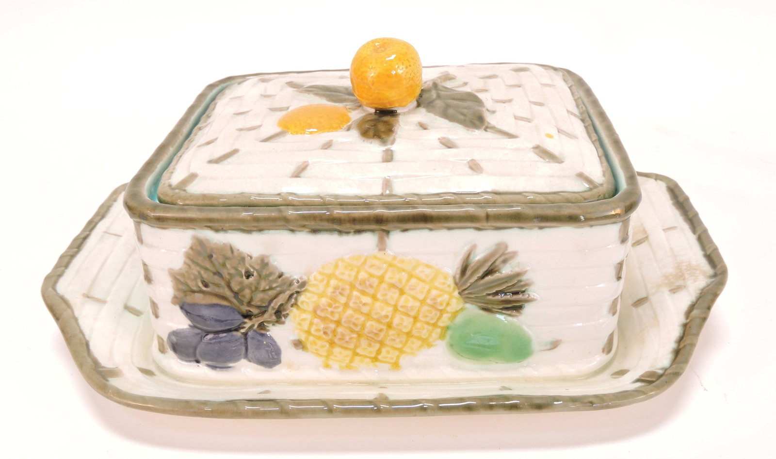 Wedgwood Argenta majolica wicker and: fruit sardine box