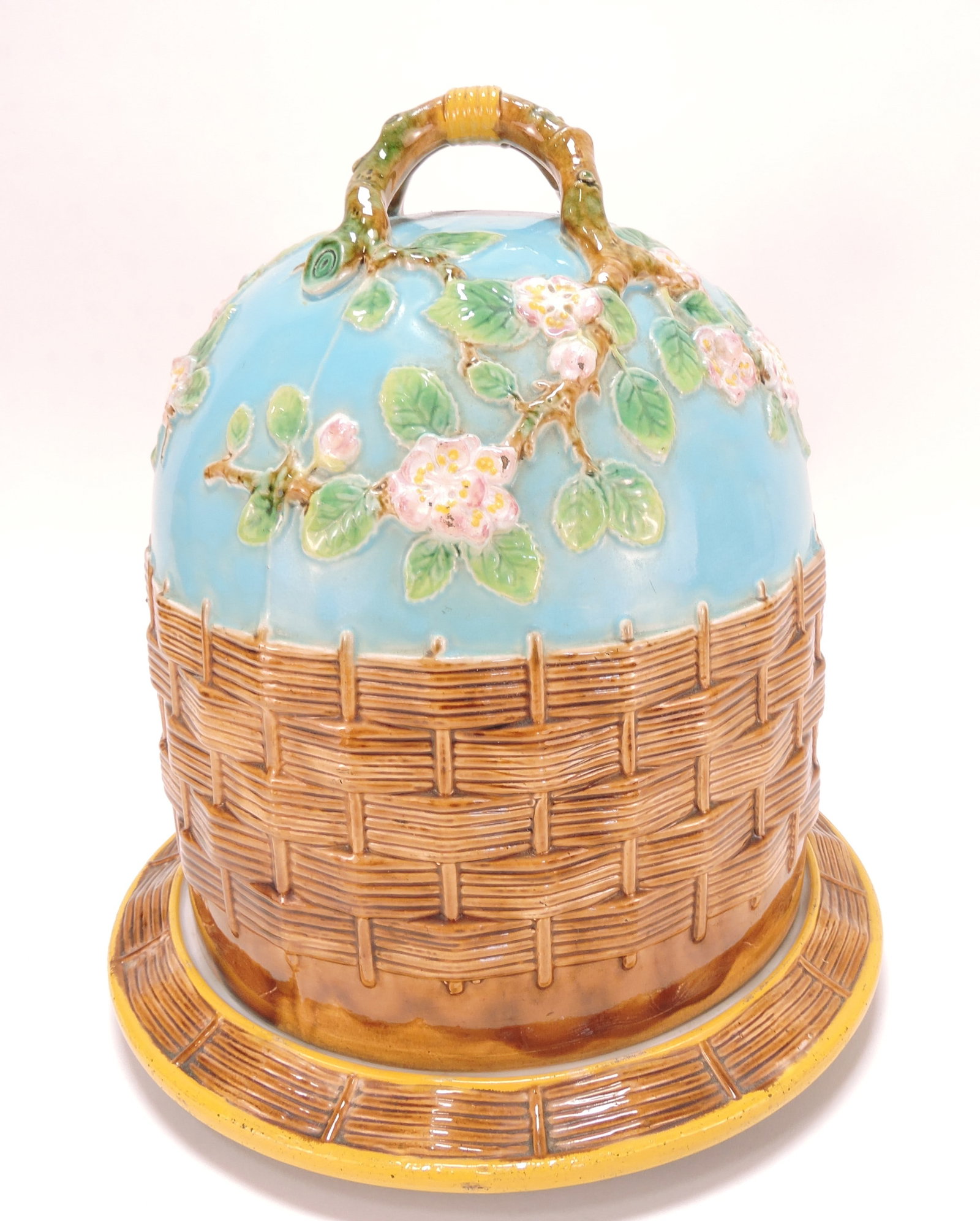 George Jones majolica apple blossom (1 of 3)