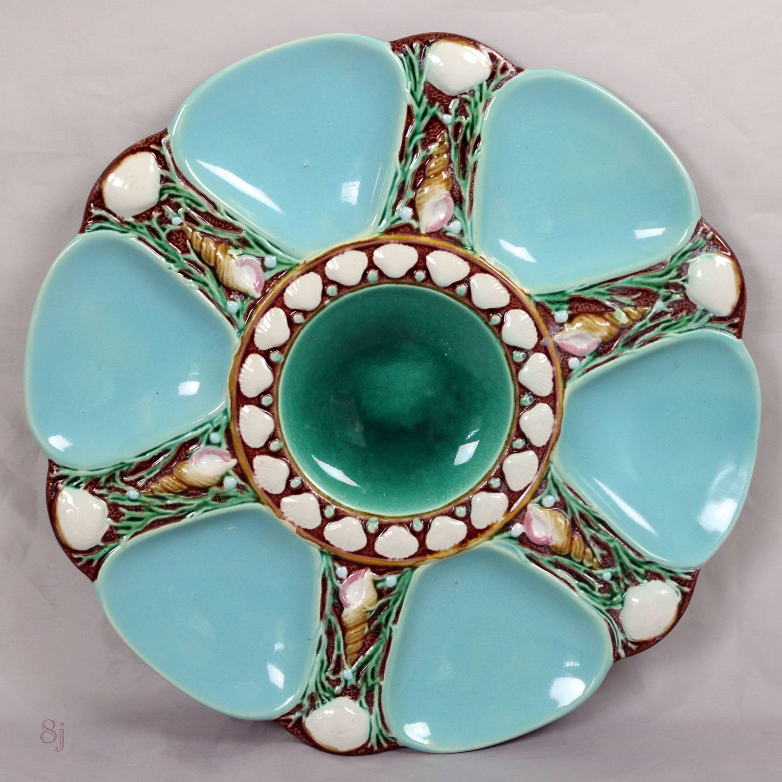 Minton majolica 6 well sea foam green (1 of 2)