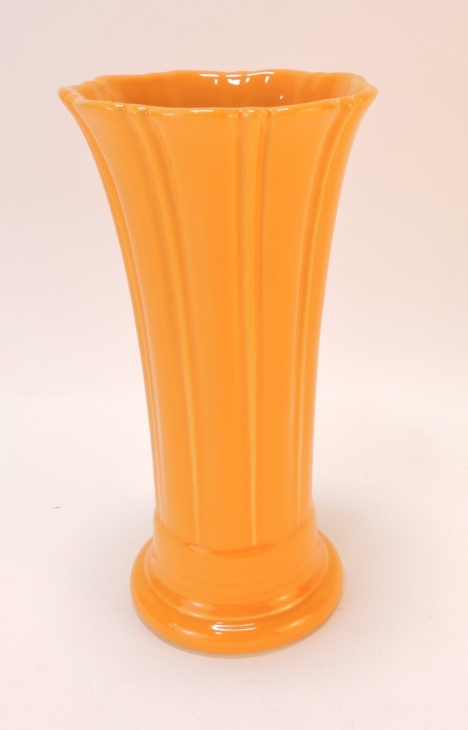 Fiesta Post 86 medium flower vase,: tangerine