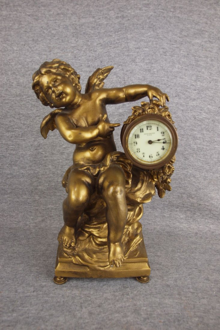 New Haven novelty statue clock of angel, 11": New Haven novelty statue clock of angel, 11"