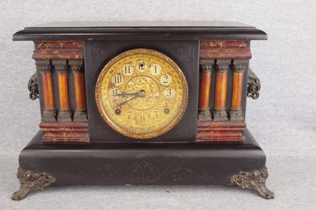 Sessions black mantle clock with columns: Sessions black mantle clock with columns