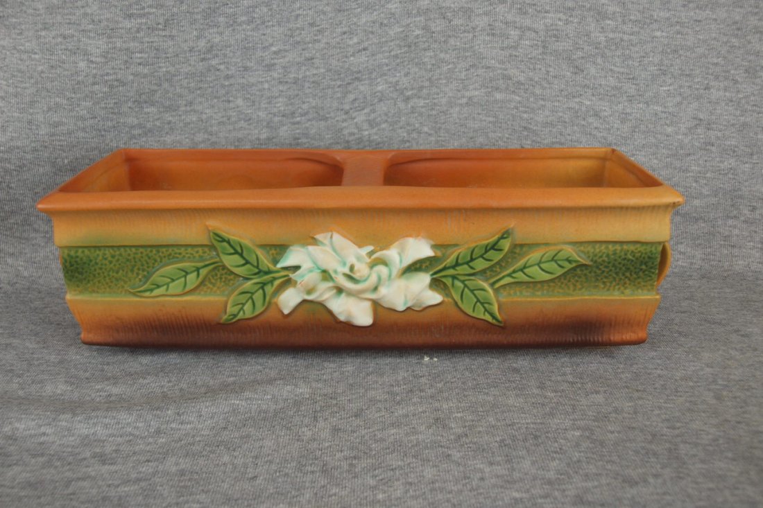 Roseville brown Gardinia window box planter, 669-12: Roseville brown Gardinia window box planter, 669-12