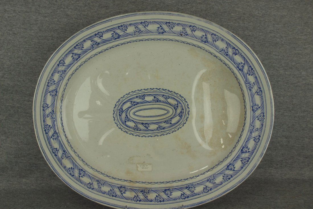 Mulberry Staffordshire platter Edwin Challinor "Rose",: Mulberry Staffordshire platter Edwin Challinor "Rose", 19"