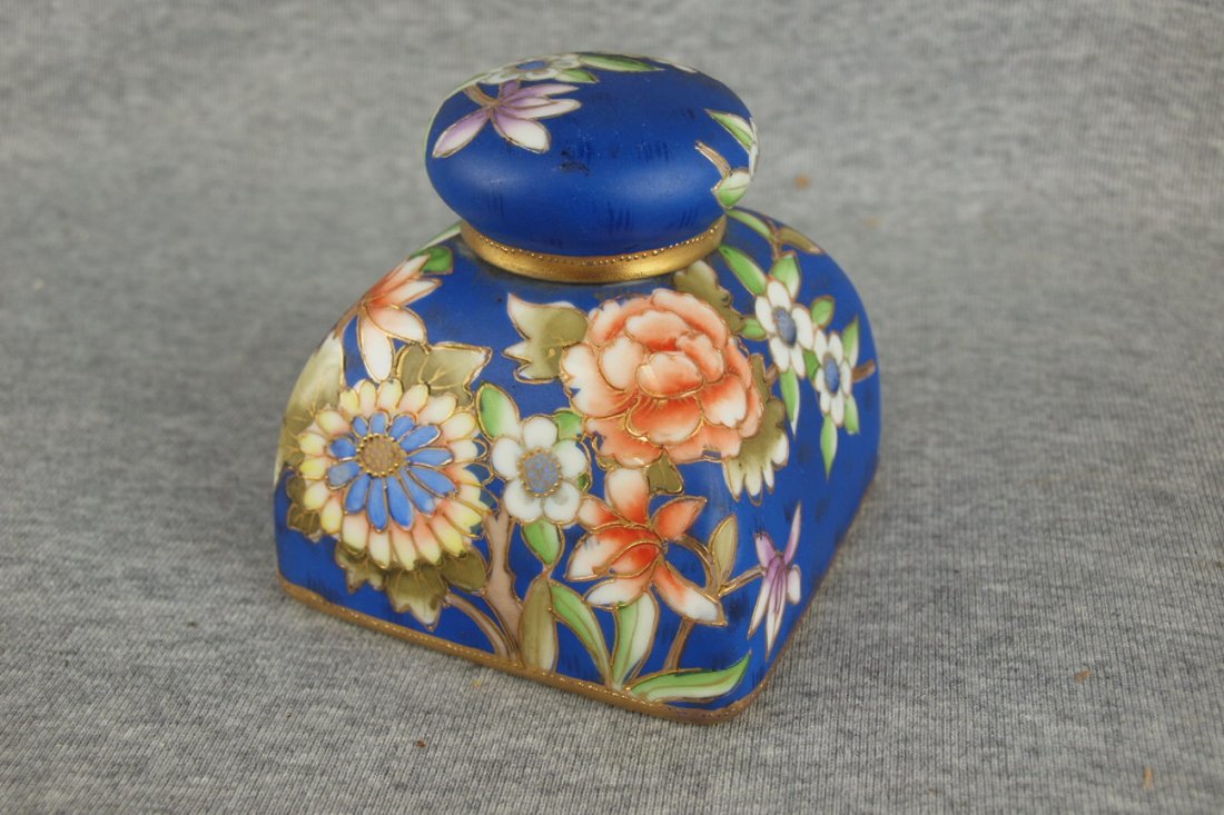 Nippon floral inkwell with gold accent: Nippon floral inkwell with gold accent