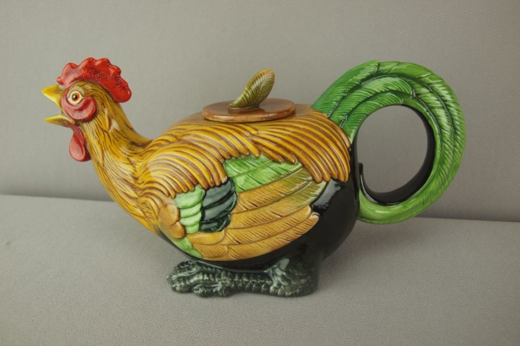 Royal Doulton Minton Archives figural cockerell teapot: Royal Doulton Minton Archives figural cockerell teapot