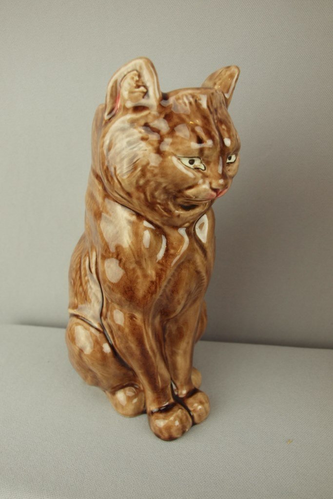George Dreyfus majolica brown figural cat pitcher, 9",: George Dreyfus majolica brown figural cat pitcher, 9", rim repair