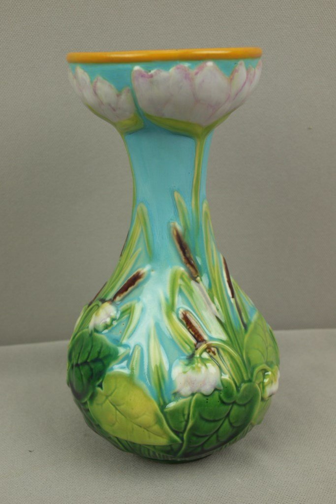 GEORGE JONES water lily and cattail bud vase, 8",: GEORGE JONES water lily and cattail bud vase, 8", professional repair to rim, neck and base