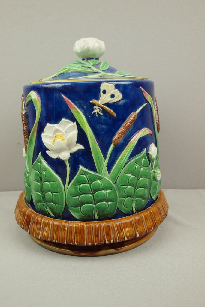 GEORGE JONES cobalt majolica water lily and dragonfly: GEORGE JONES cobalt majolica water lily and dragonfly cheese keeper, old restoration to cover, wear to base