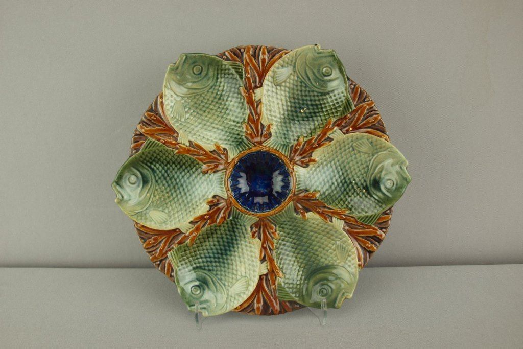 MINTON majolica 6 well fish oyster plate with seaweed: MINTON majolica 6 well fish oyster plate with seaweed and cobalt center, 11", shape no. 2366, professional rim repair