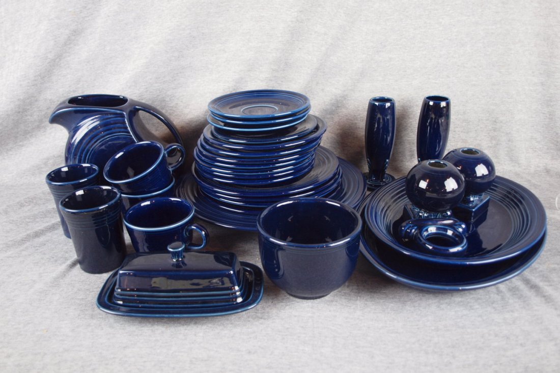 Fiesta Post 86 cobalt lot of 31 assorted pcs: Fiesta Post 86 cobalt lot of 31 assorted pcs
