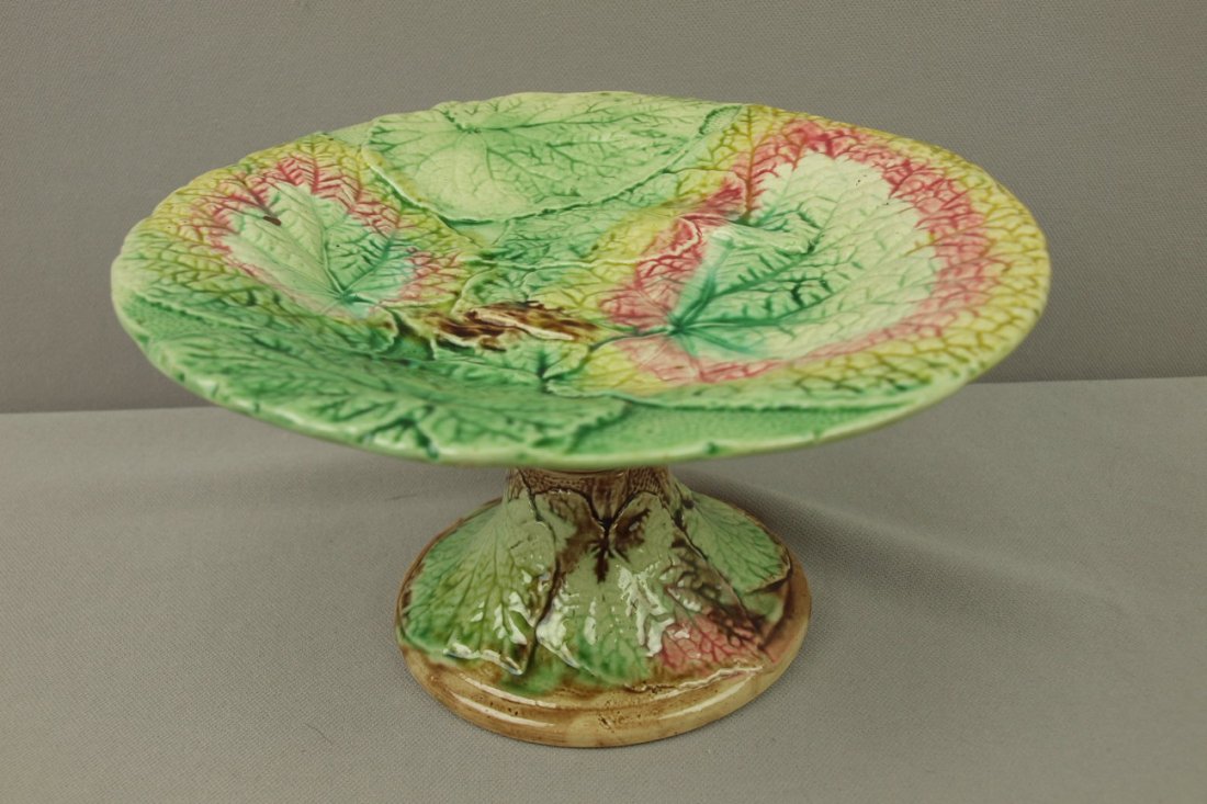 Majolica overlapping begonia leaf cake stand 8 3/4" d,: Majolica overlapping begonia leaf cake stand 8 3/4" d, 4 3/4" h, professional rim repair