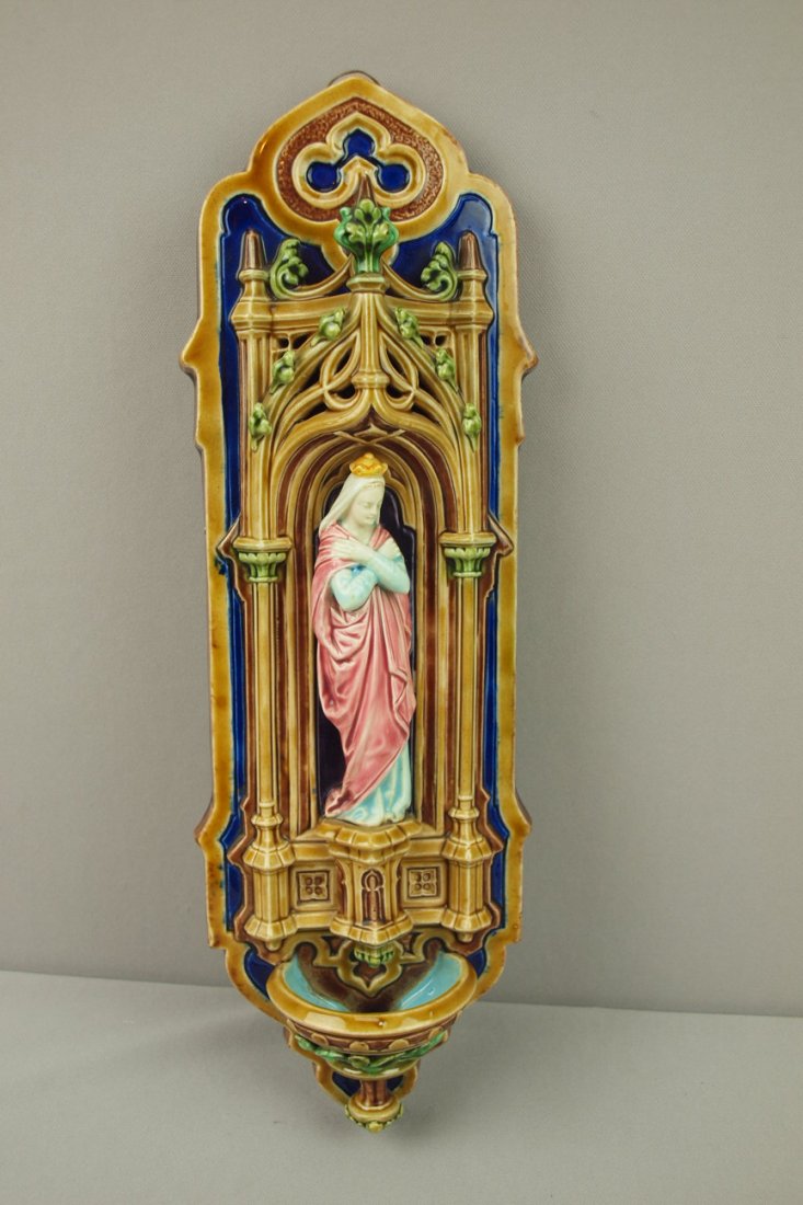 RARE Sarreguemines Majolica wall mounted holy water: RARE Sarreguemines Majolica wall mounted holy water font, # 428, 19" x "6, extremely rare