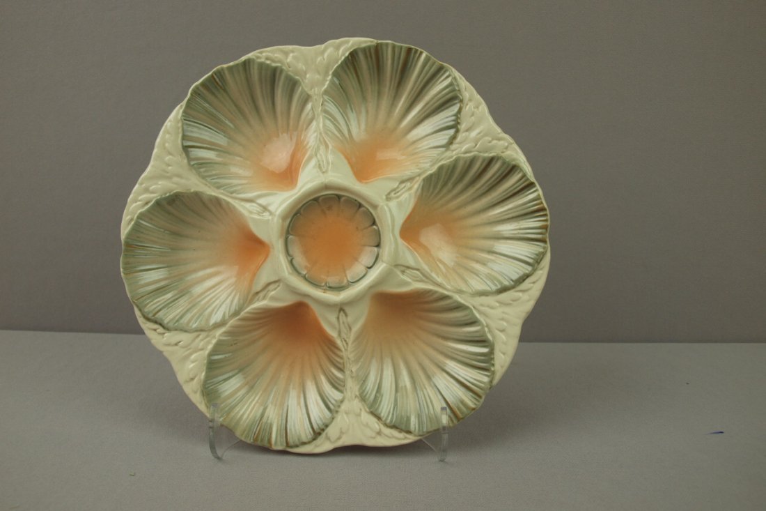 Sarreguemines Majolica 6 well oyster plate, rim chip,: Sarreguemines Majolica 6 well oyster plate, rim chip, 9"
