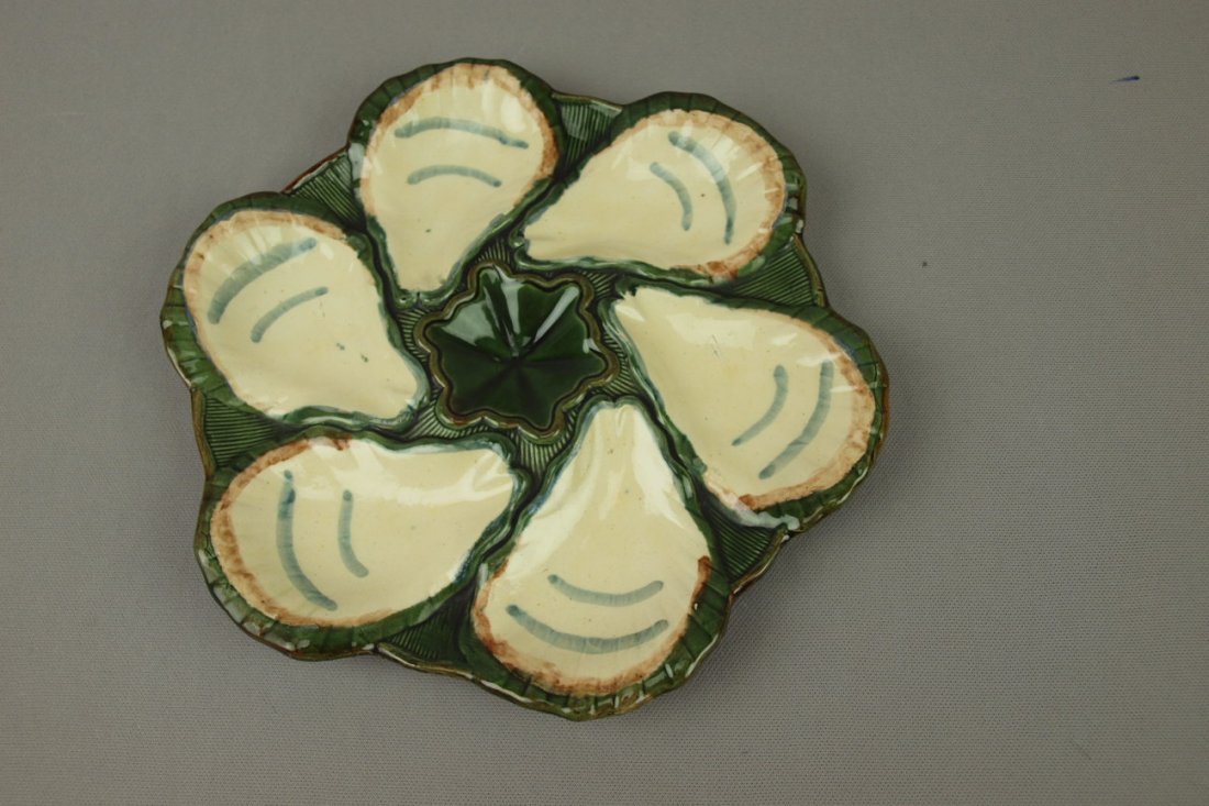 Longchamp Majolica 6 well oyster plate, 9 3/4": Longchamp Majolica 6 well oyster plate, 9 3/4"