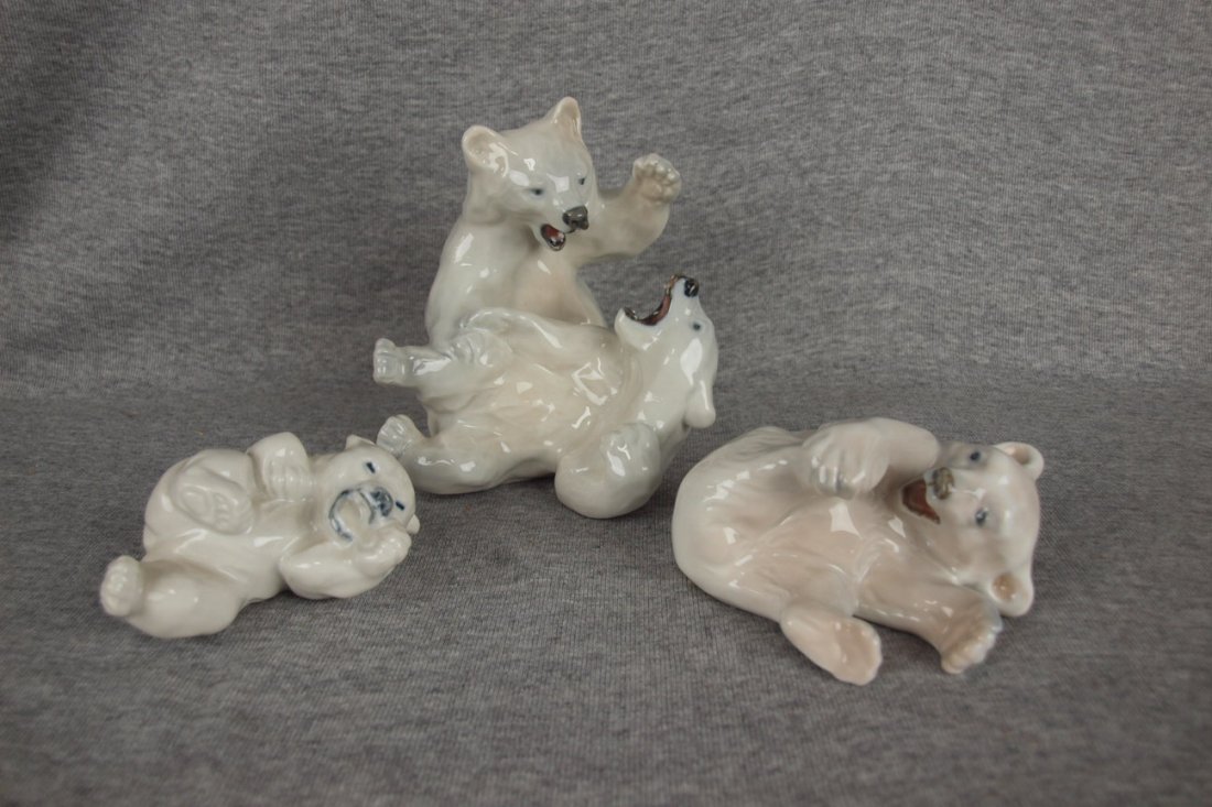 Royal Copenhagen lot of 3 polar bear figures: Royal Copenhagen lot of 3 polar bear figures