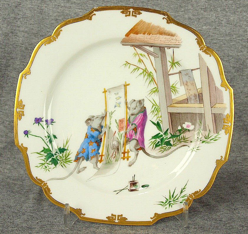 Excellent quality Paris porcelain aesthetic movement: Excellent quality Paris porcelain aesthetic movement plate depicting mice calligraphers with 22ct gold border, c1875 in the style of Felix Bracquemond, 9", back stamp for 'CH.PH Livuyt & cie, Paris, E
