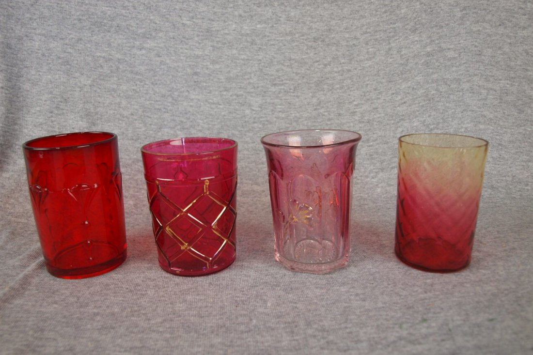 Lot of 4 water tumblers - pigeon blood, cranberry: Lot of 4 water tumblers - pigeon blood, cranberry lattice, Rubina with flower (chip), reverse amberina (chip)