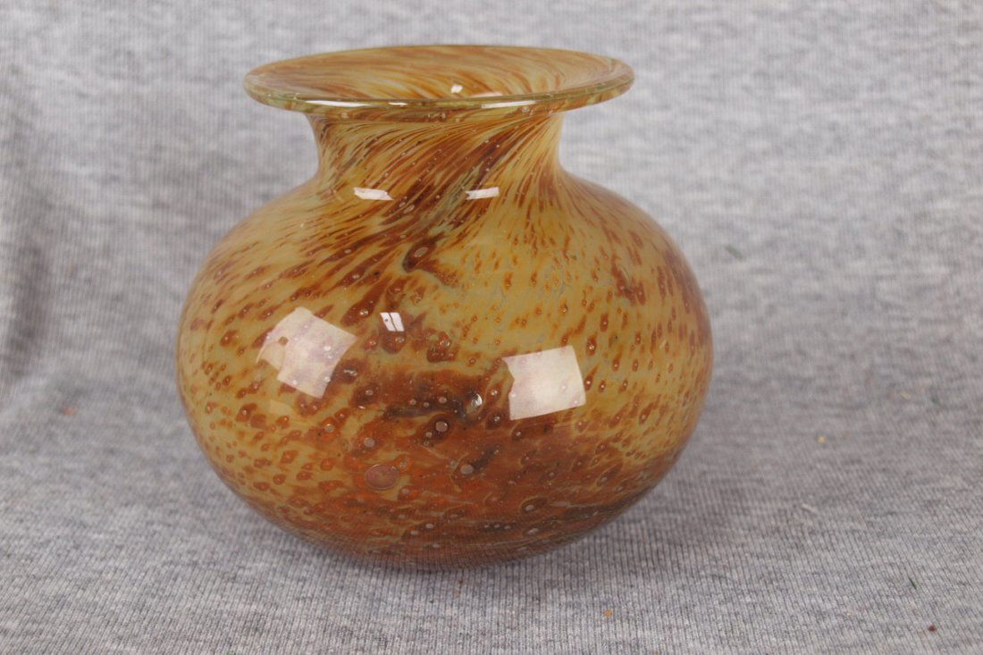 Bertil Vallien Boda art glass vase, 4": Bertil Vallien Boda art glass vase, 4"