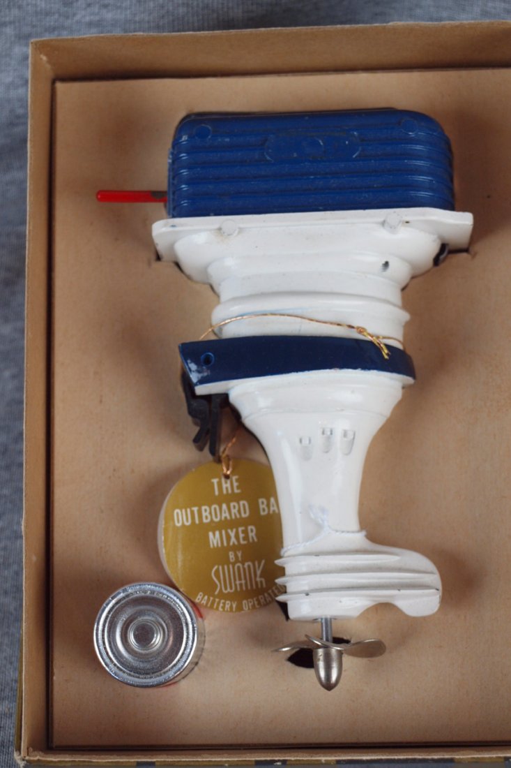 The Outboard Bar Mixer by Swank in original box: The Outboard Bar Mixer by Swank in original box