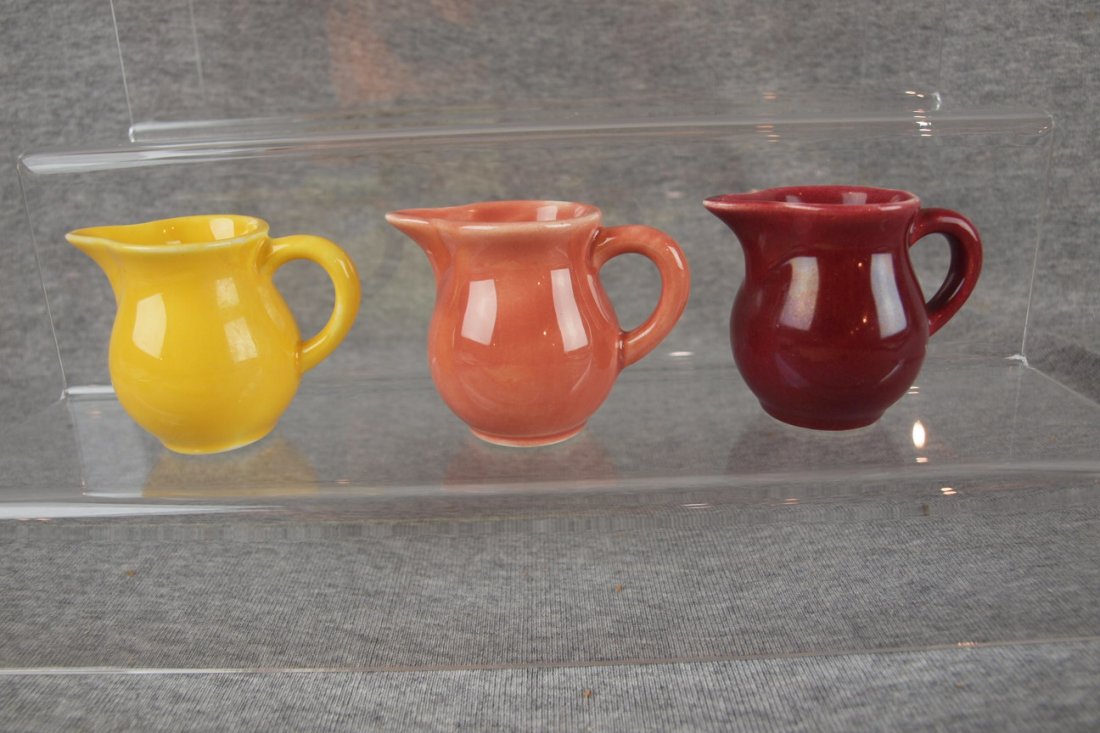 Harlequin lot of 3 individual creamers: Harlequin lot of 3 individual creamers