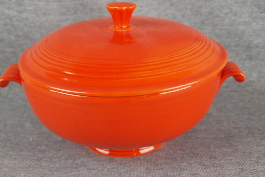 Fiesta casserole, red: Fiesta casserole, red