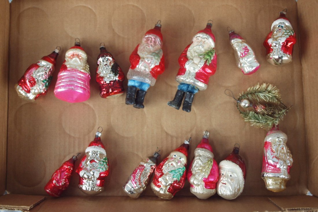 Lot of 14 early Santa Christmas ornaments: Lot of 14 early Santa Christmas ornaments