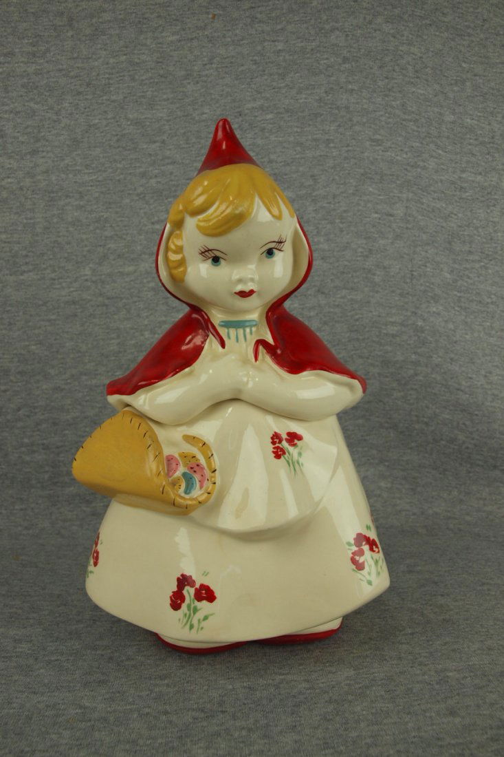 Hull Red Riding Hood cookie jar: Hull Red Riding Hood cookie jar