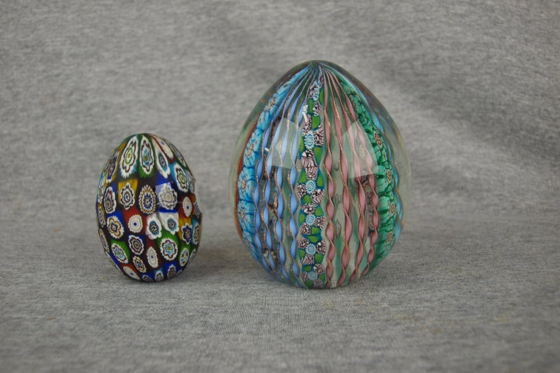 Italian Murano art glass Fratelli Toso millifiori egg: Italian Murano art glass Fratelli Toso millifiori egg shape paper weight, 3", with label and Tobia Scarpa paperweight, 4"