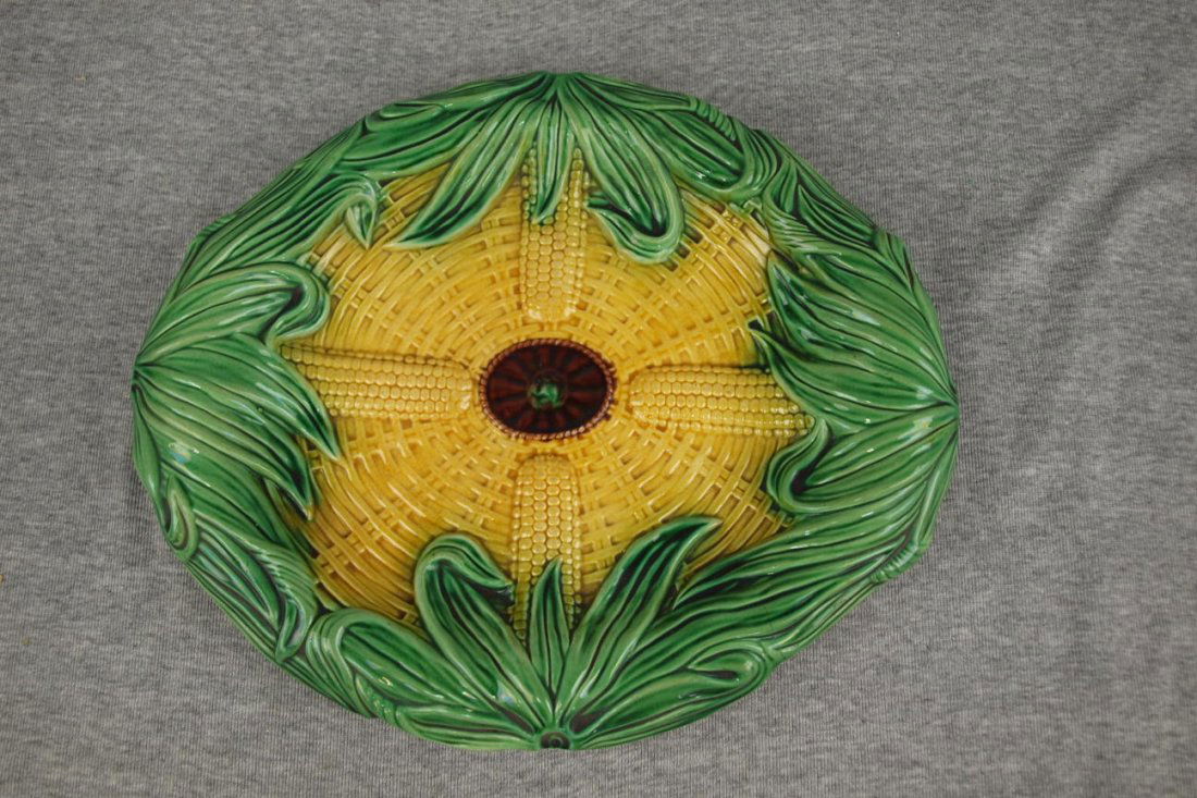 Majolica corn platter, hairline, 13": Majolica corn platter, hairline, 13"
