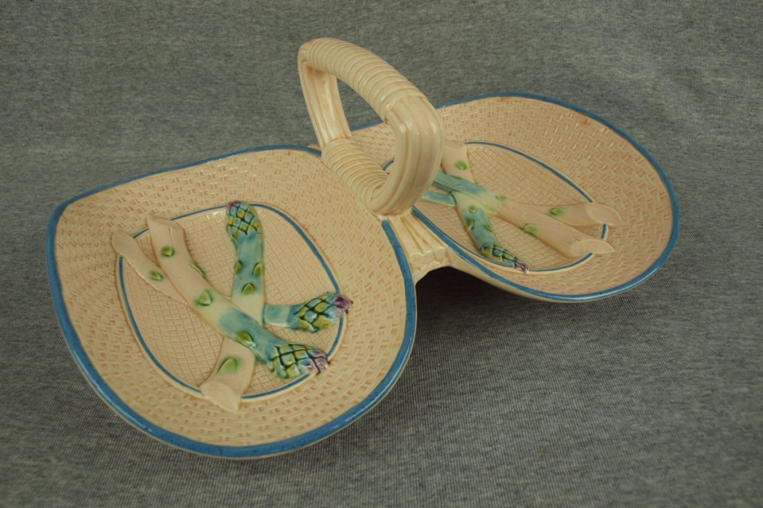Majolica Sarreguemines asparagus basket #1501, 14 1/2"w: Majolica Sarreguemines asparagus basket #1501, 14 1/2"w