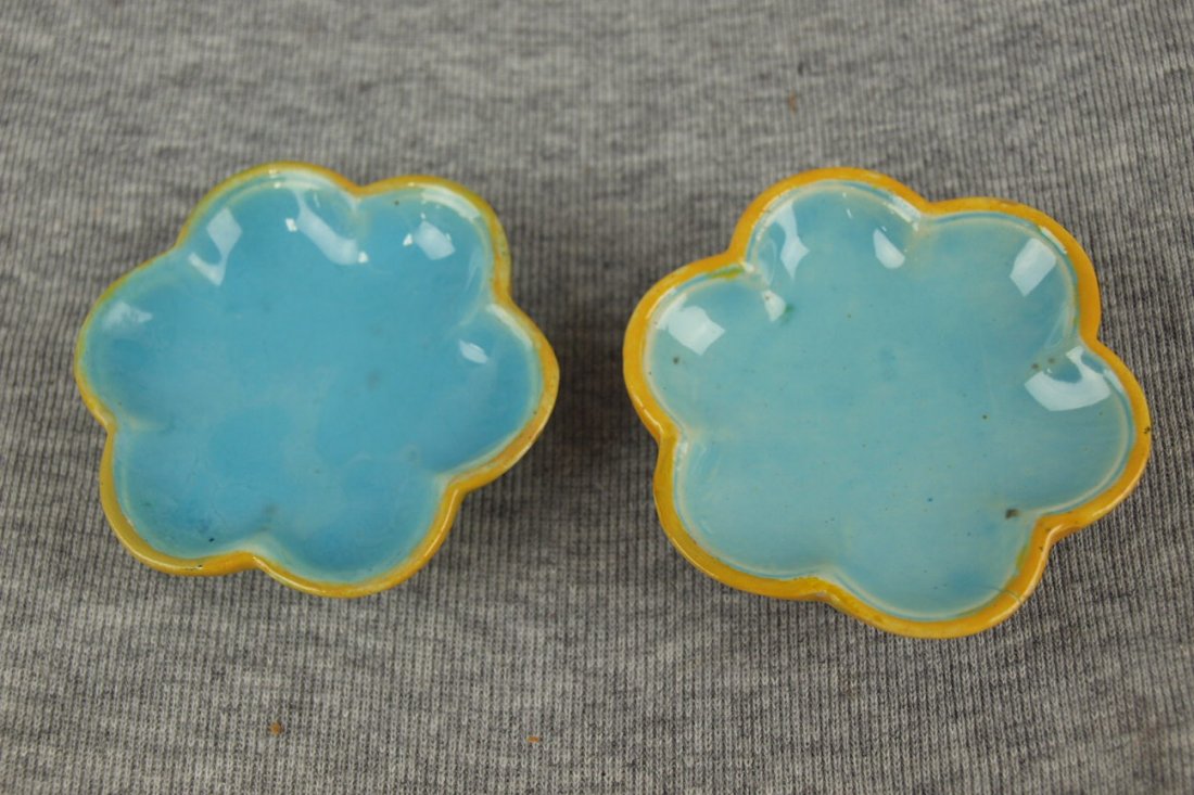 Majolica George Jones pair of butter pats: Majolica George Jones pair of butter pats