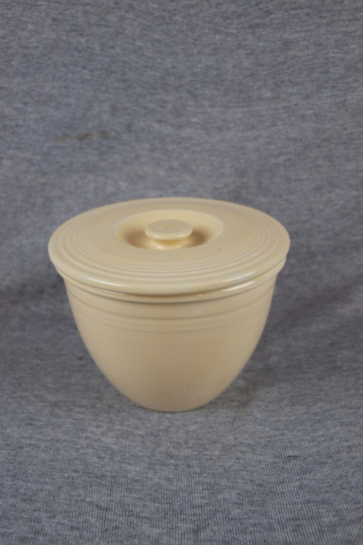 Fiesta #1 mixing bowl lid, ivory (lid only) minor wear: Fiesta #1 mixing bowl lid, ivory (lid only) minor wear