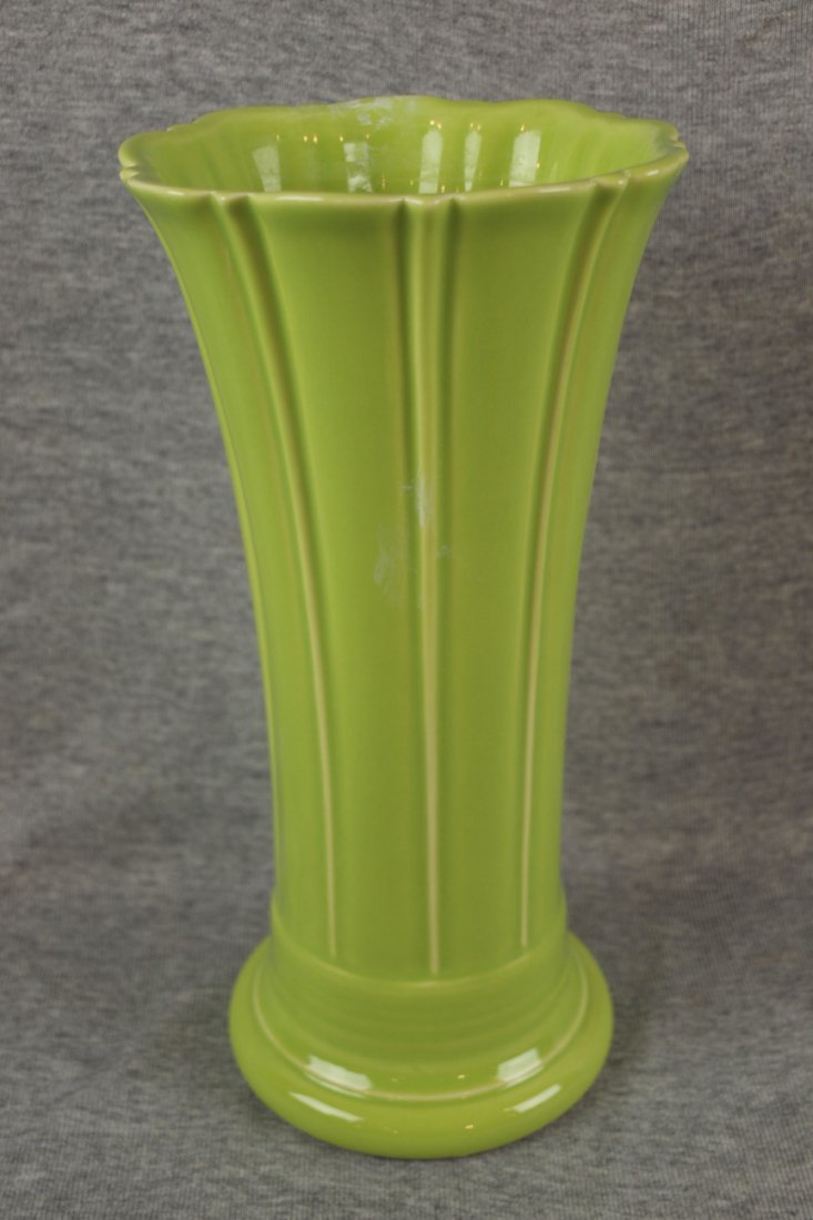 Fiesta Post 86 chartreuse medium vase: Fiesta Post 86 chartreuse medium vase